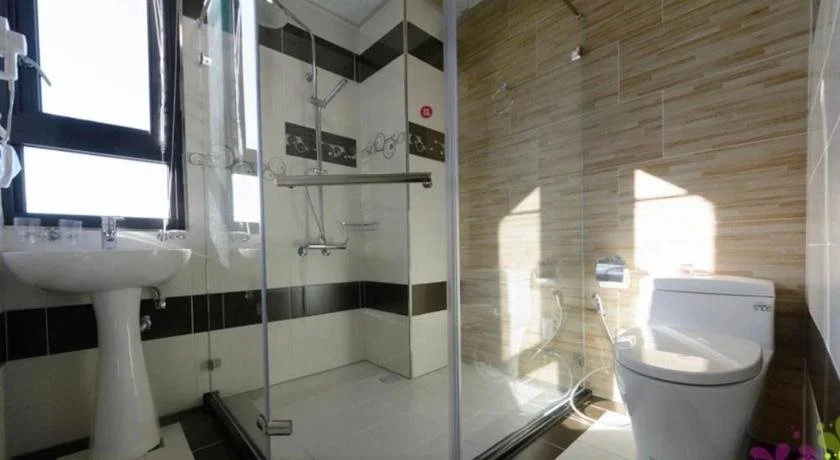 Yiren Hotel