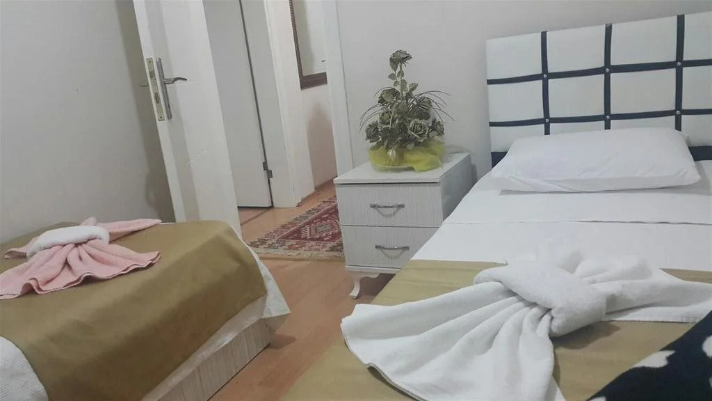 Tura Apartments