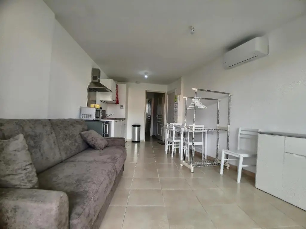 Studio Saintes-Maries-de-la-Mer, 2 pièces, 4 personnes - FR-1-475-65