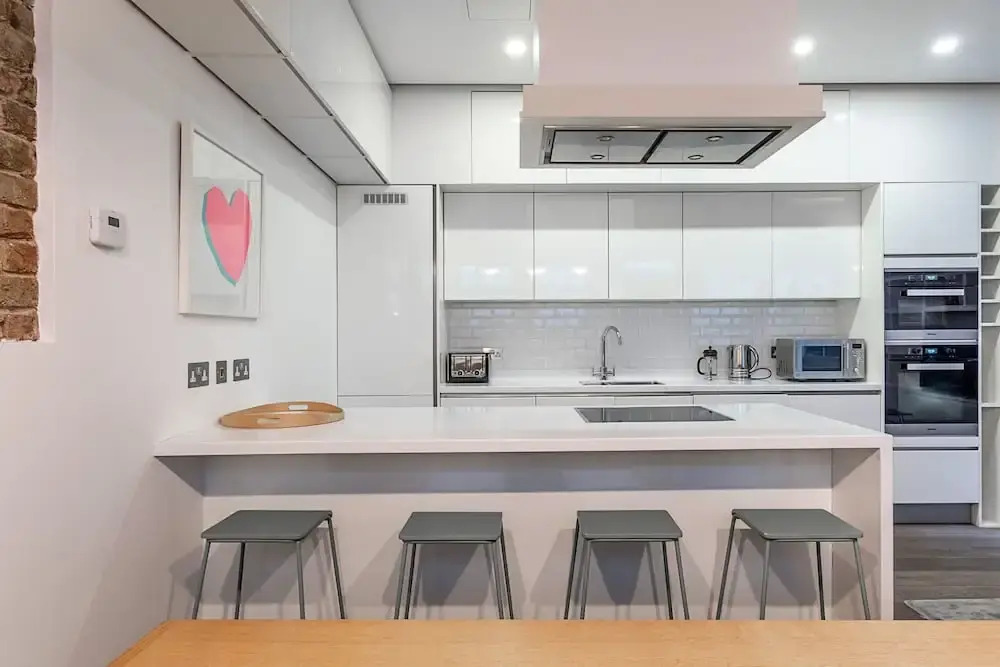 Stanhope Mews Style - 4sms