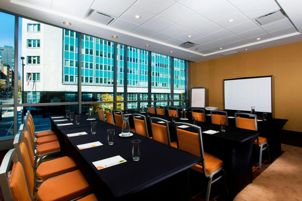 Courtyard par Marriott Montréal Centre-ville