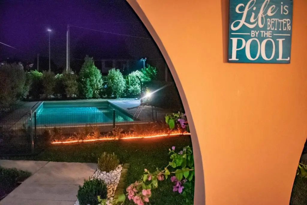 Apartment Charme and Relax with Garden and Swimming Pool - 4 Guests