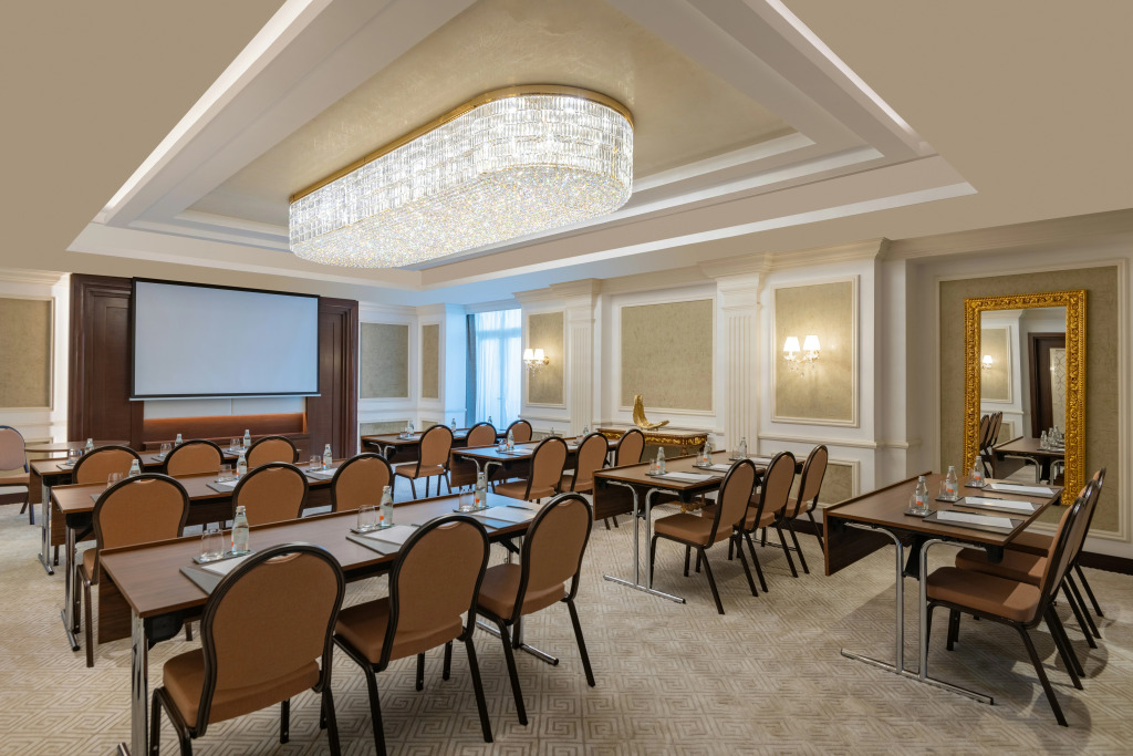 Riviera Rayhaan by Rotana Doha