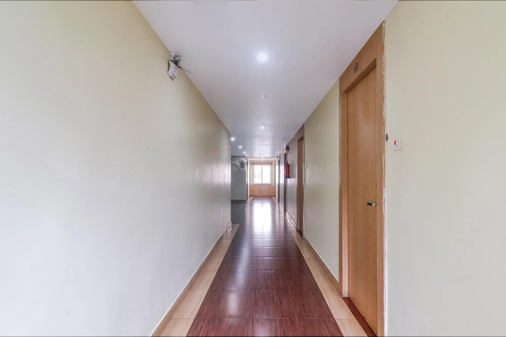 FabHotel Keerthis Anupama - Nr Indira Gandhi Stadium