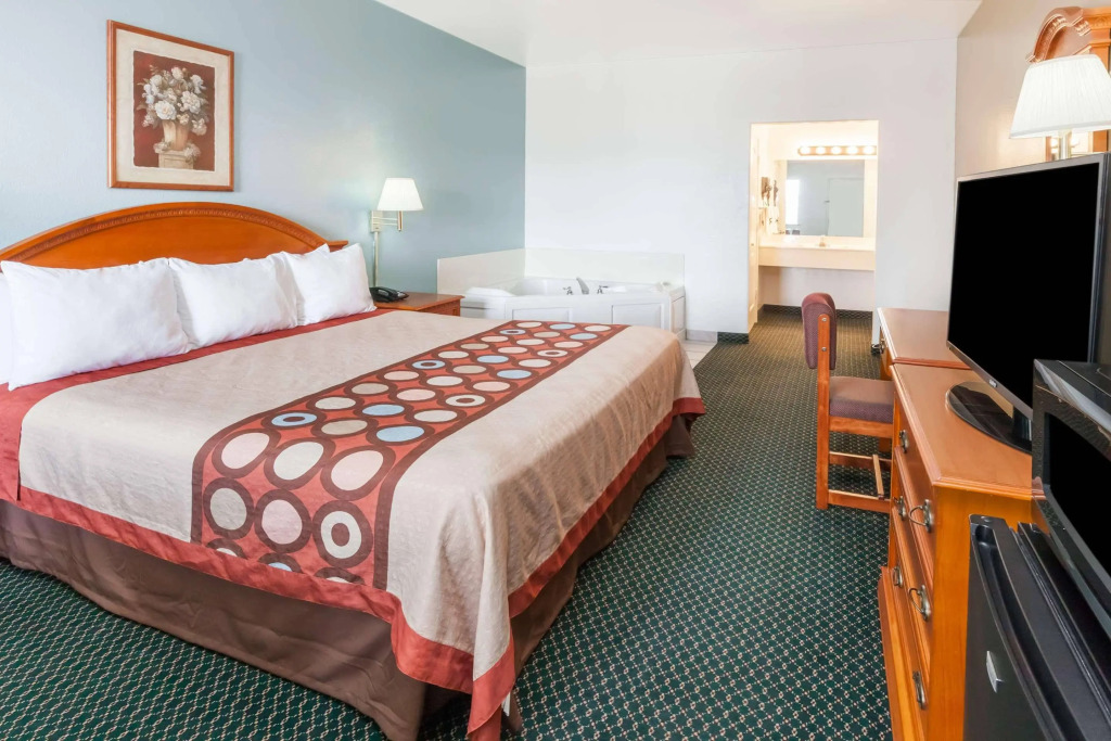 Scottish Inns & Suites Forney