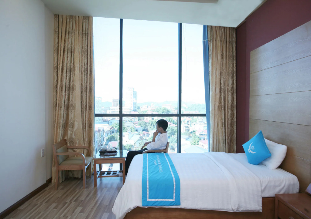 Khách sạn Hoàng Mấm Minh Cầu