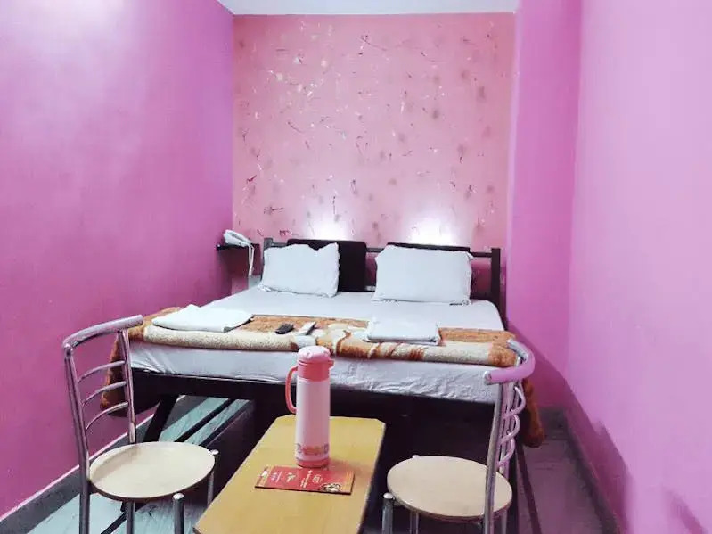 New India Guest House