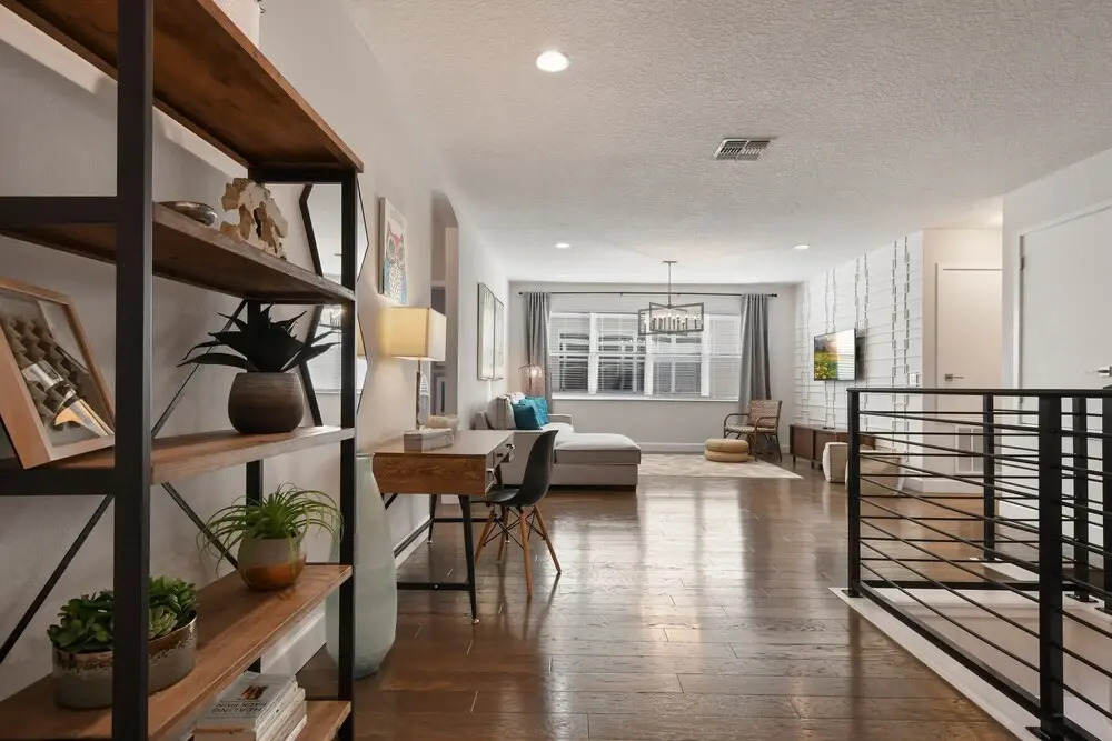 Elegant Home with Pool & Spa, Close to Disney