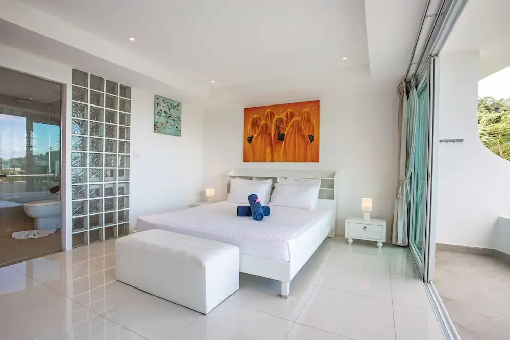 Kata Ocean View 2BR Apartment O910