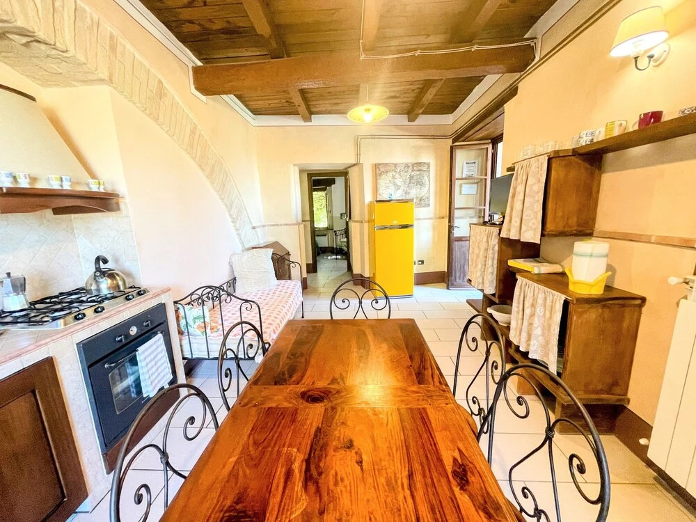 Apt 4 - Forget all Your Troubles - Relax in Paradise ! Air Con, Wifi! Sleeps 4