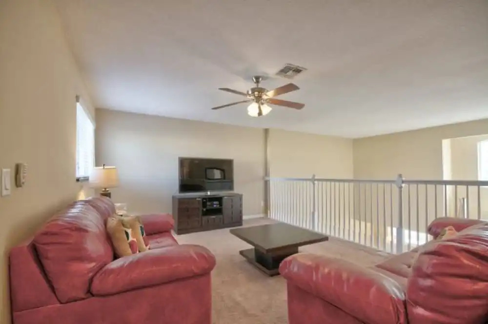 4BR Davenport Pool Home by Watson-767OX