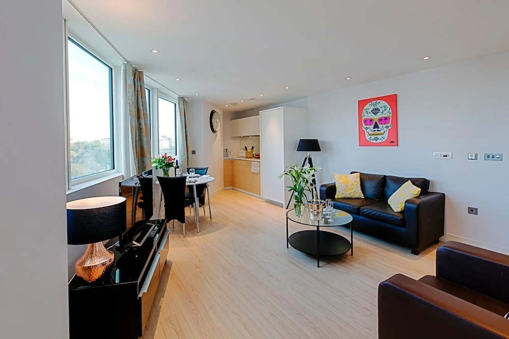 Gunwharf Quays Harbour Apartments