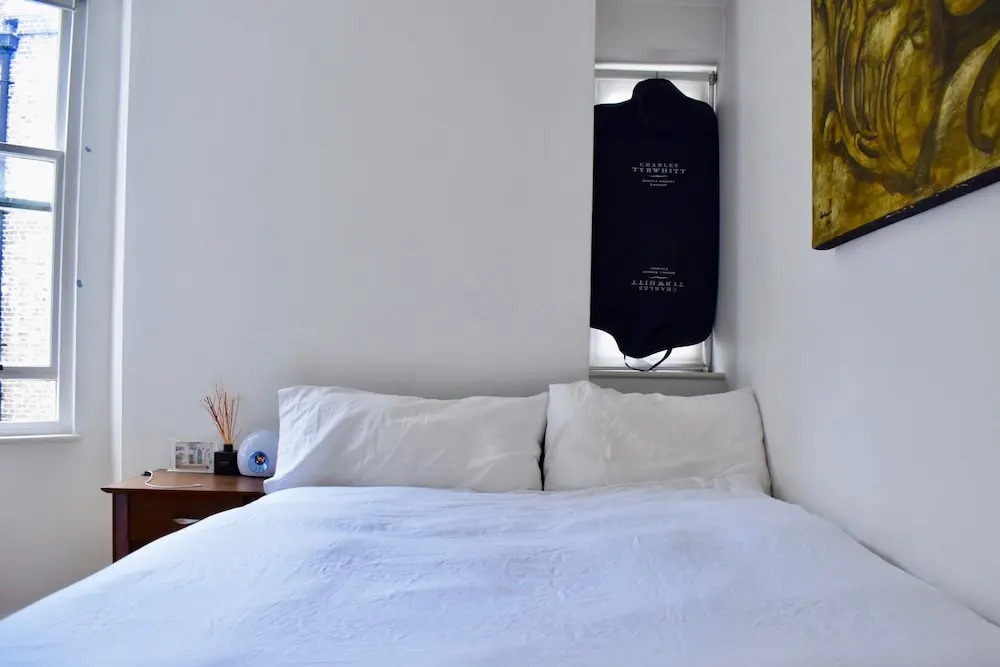Bright 1 Bedroom Flat By Baker Street