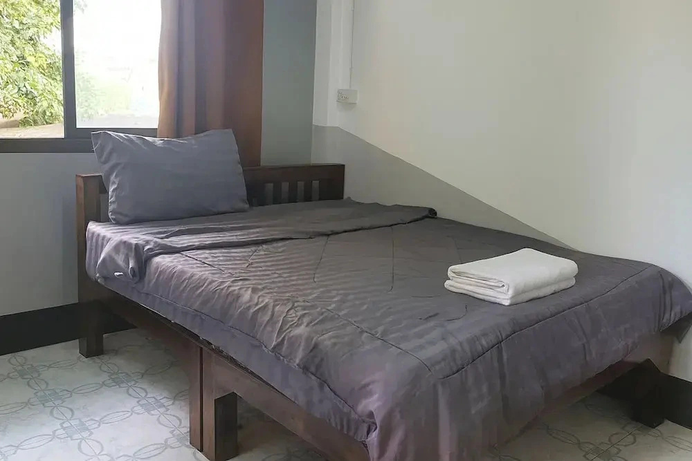 Satop Travelers Guesthouse