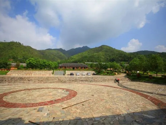 龙川龙飞度假村