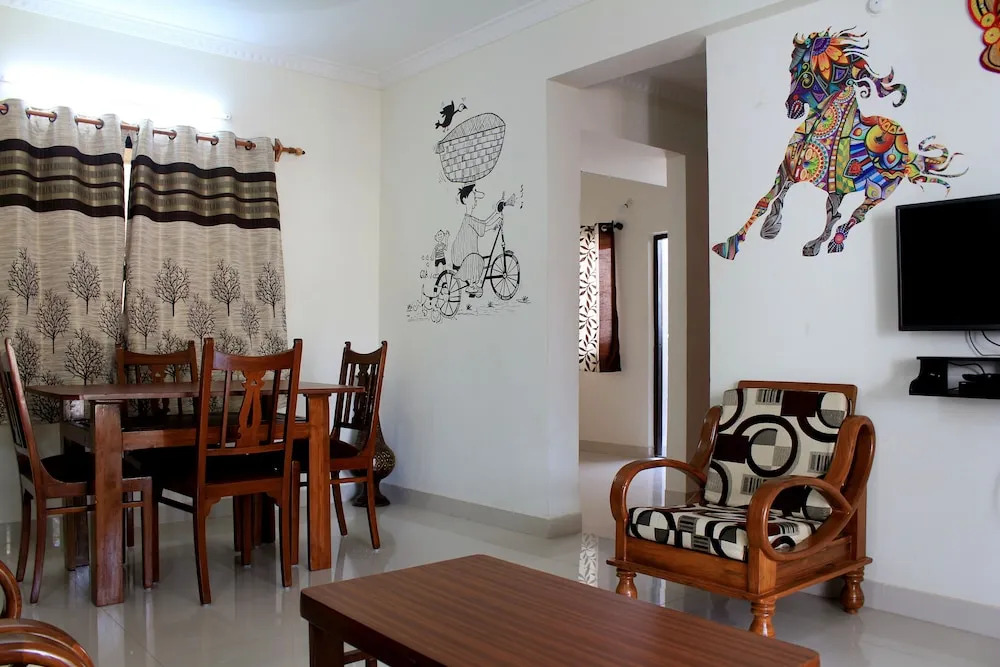 CasaMelhor Modern Appt Candolim CM080