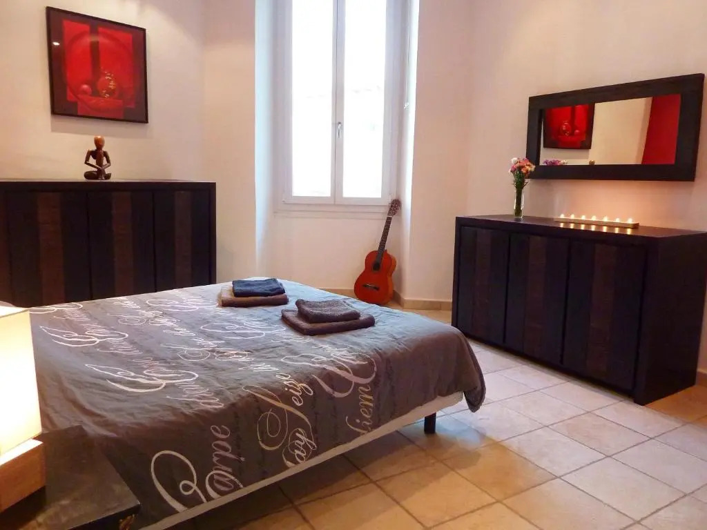 "Le Zen" by EnjoyNice, central spacious apartment with Airco, beach at 10 min