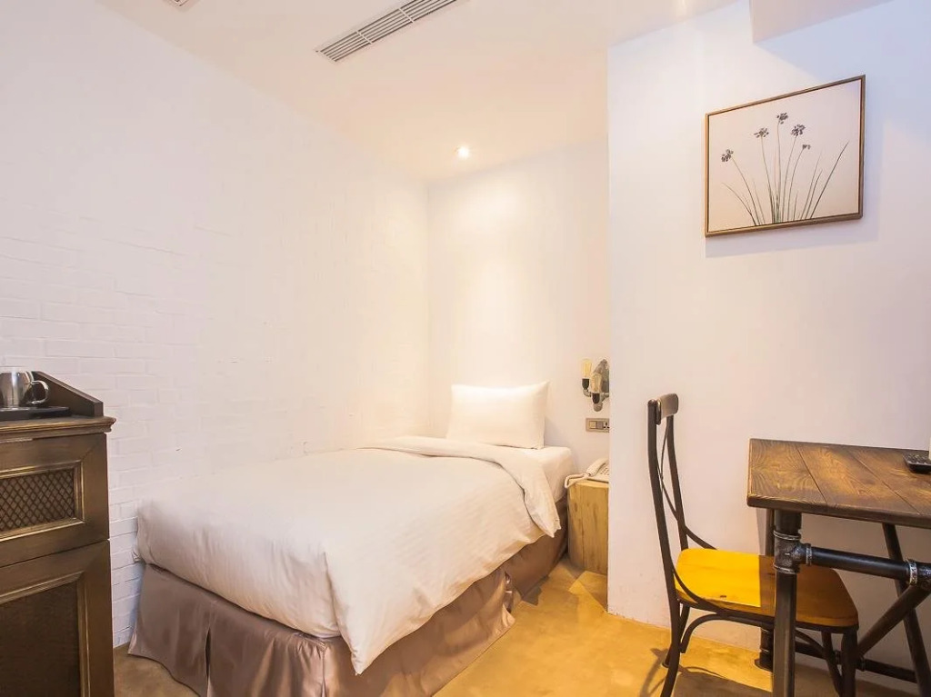 Cheers Boutique Hotel