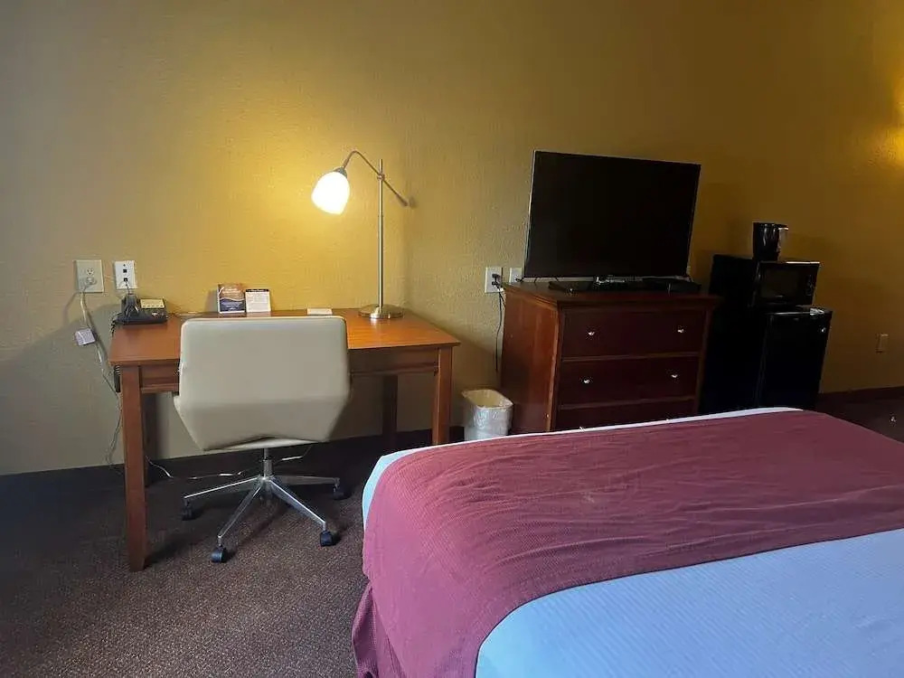 Best Western Park Heights Inn & Suites