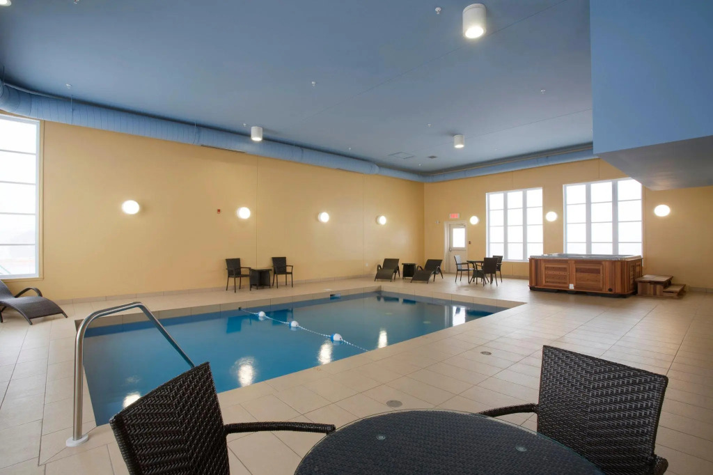 Comfort Inn & Suites