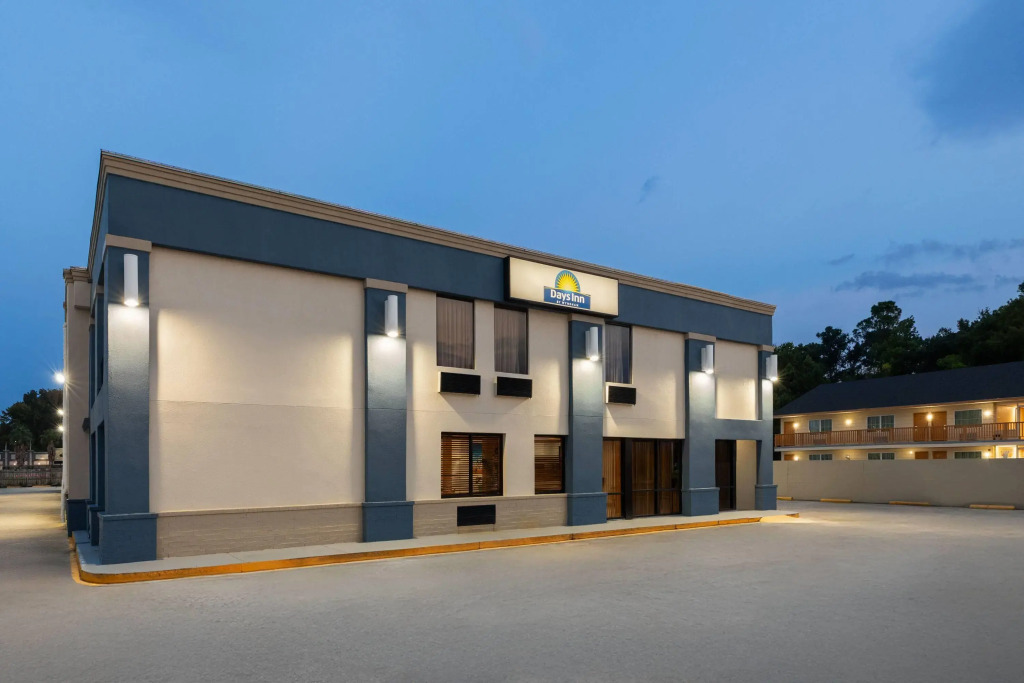 Days Inn by Wyndham Slidell