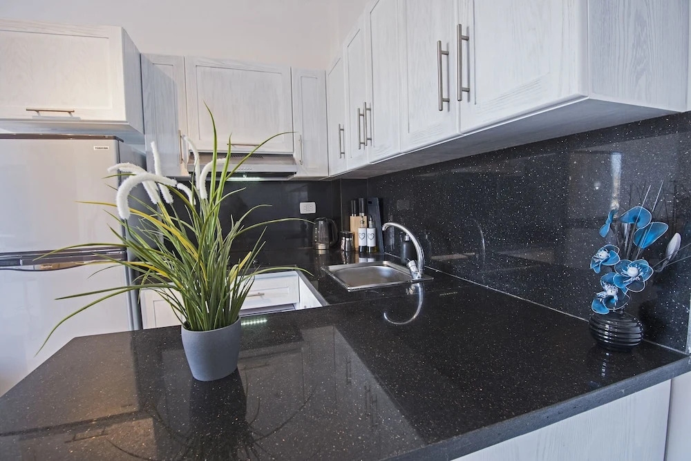 Luxury One Bedroom Apartment in Aqua Palms Resort