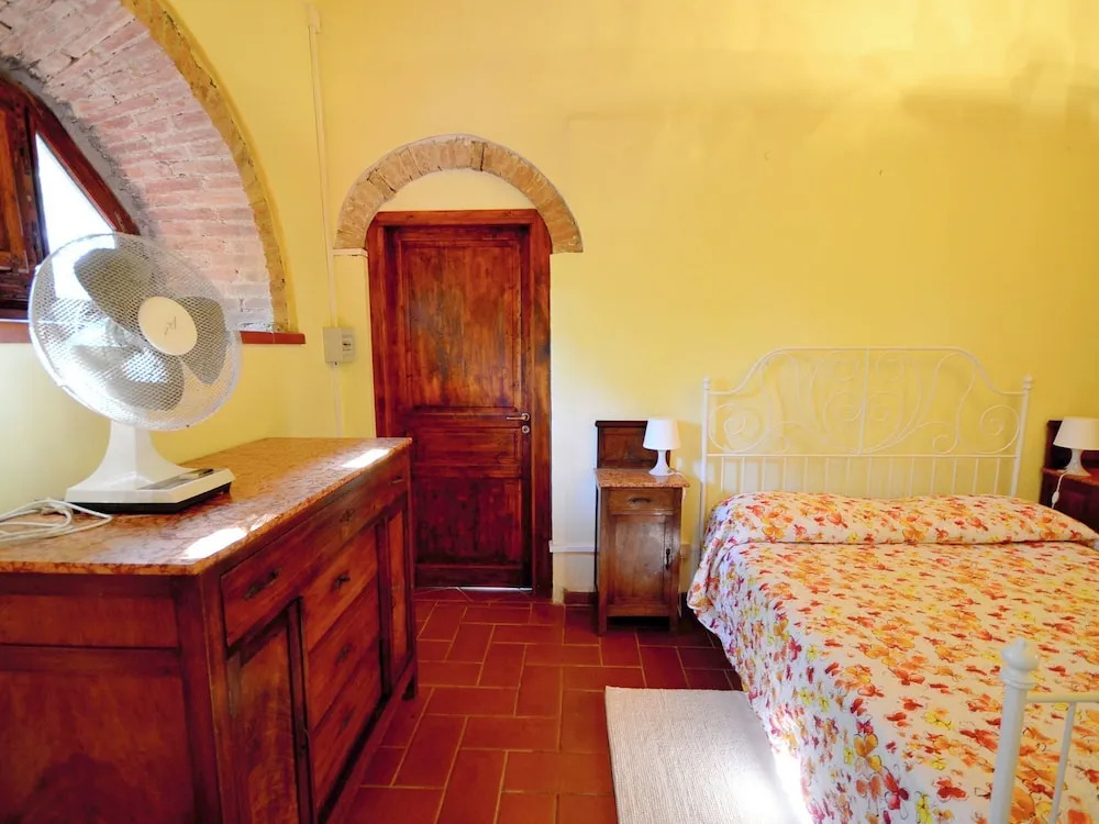 Modern Holiday Home in Rosignano Marittimo Near Forest