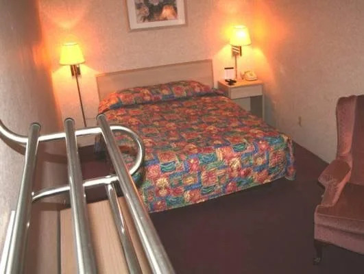 Treasure Town Inn