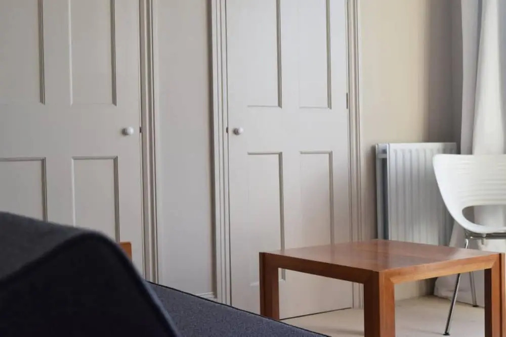 2 Bedroom House in the Heart of Angel