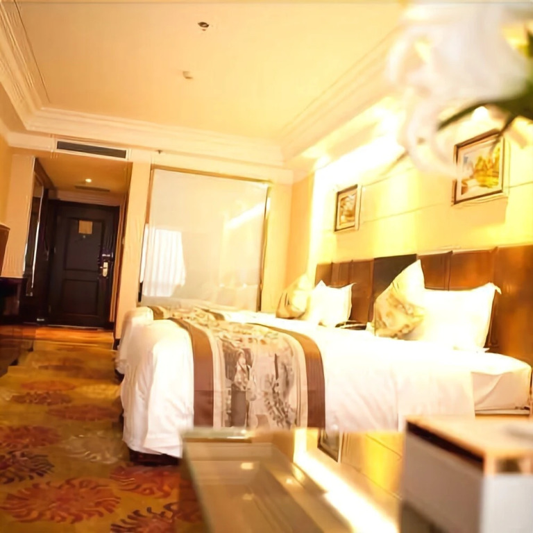 Lvcheng Zhongzhou International Hotel