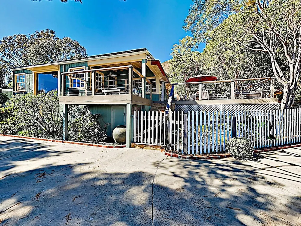 New Listing! Pacific Paradise W/ Outdoor Kitchen Home
