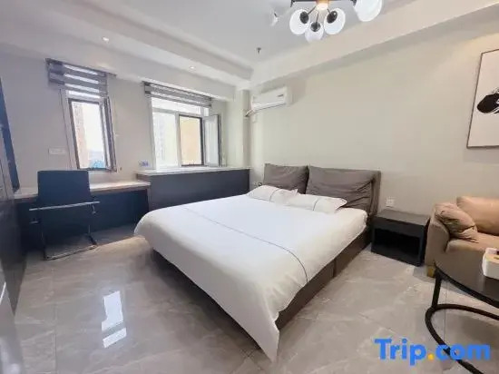 Qiyu Apartment (Changchun Silicon Valley Street Animation College Shop)