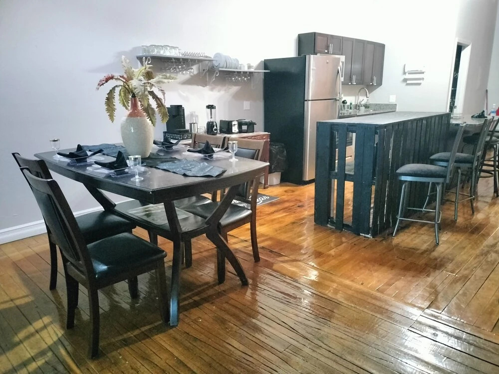 Gorgeous Downtown Detroit Loft - Fully Equipped