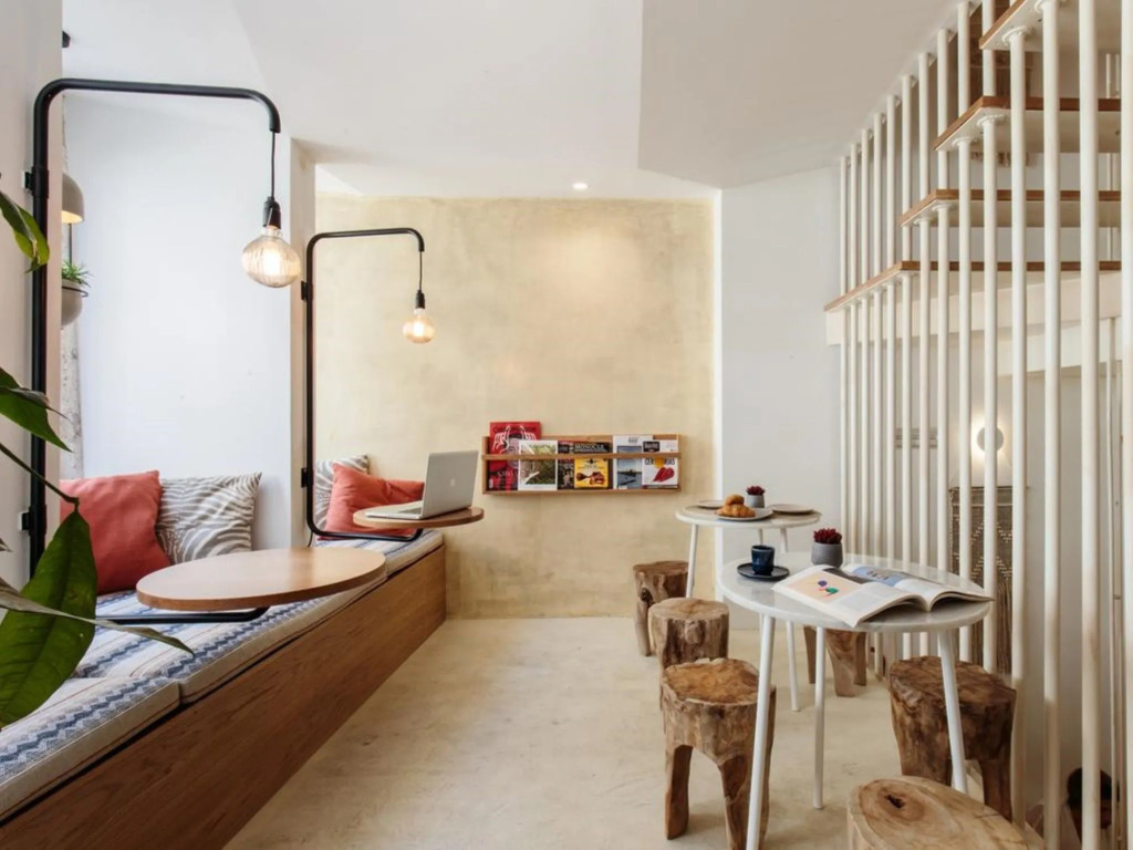 Dear Lisbon Living House