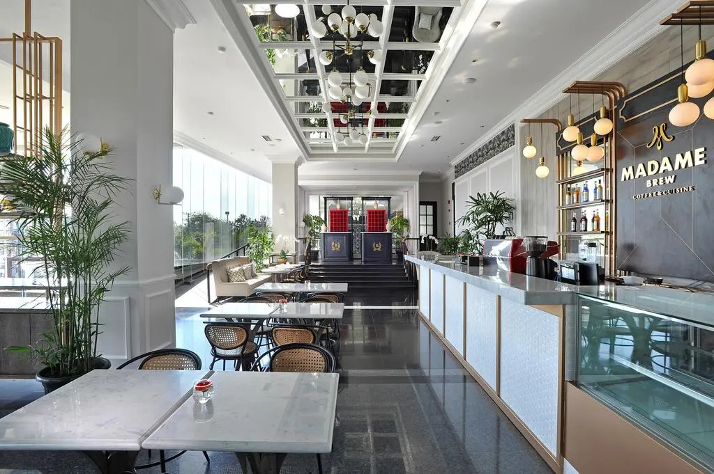 Brava Suites by ZIA Surabaya