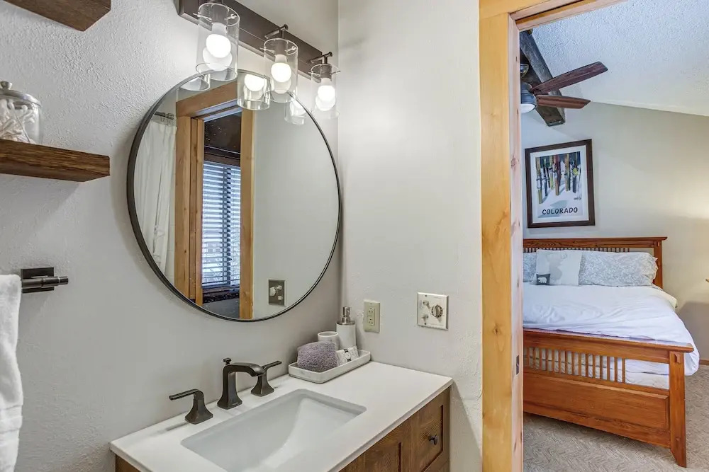 Colorado Escape w/ Pool Access & Mountain Views!
