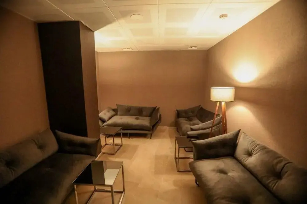 Class Suit Hotel