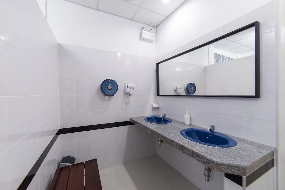 Napa Hostel Samrong Station