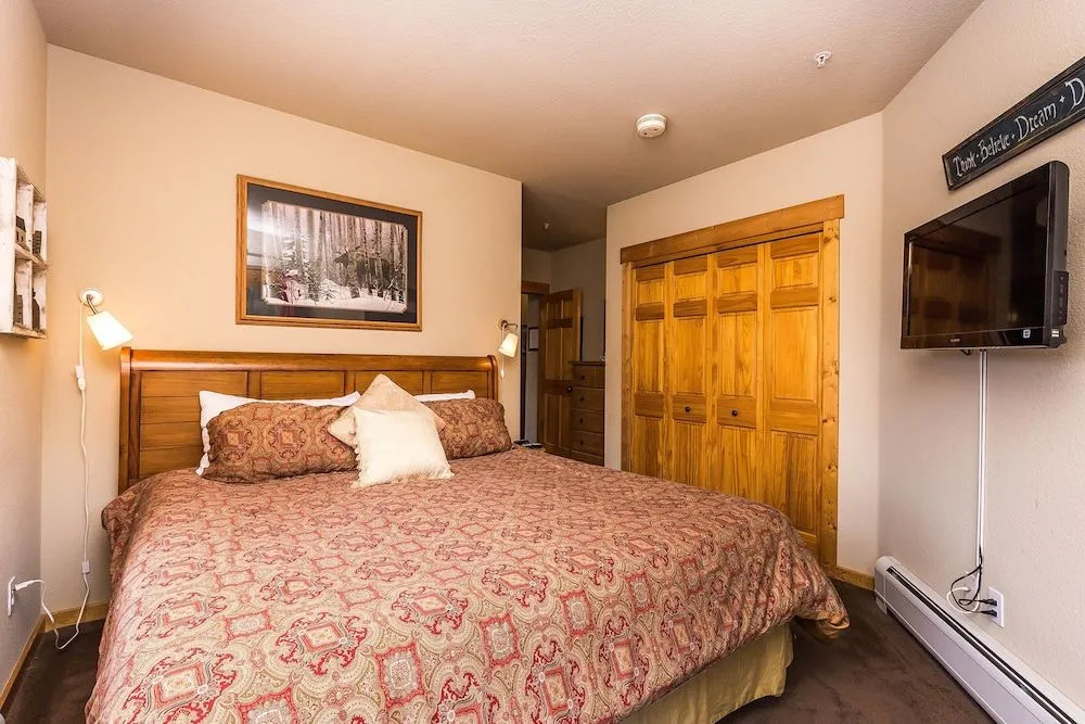 Tenderfoot Lodge #2603 - 2 Br Condo
