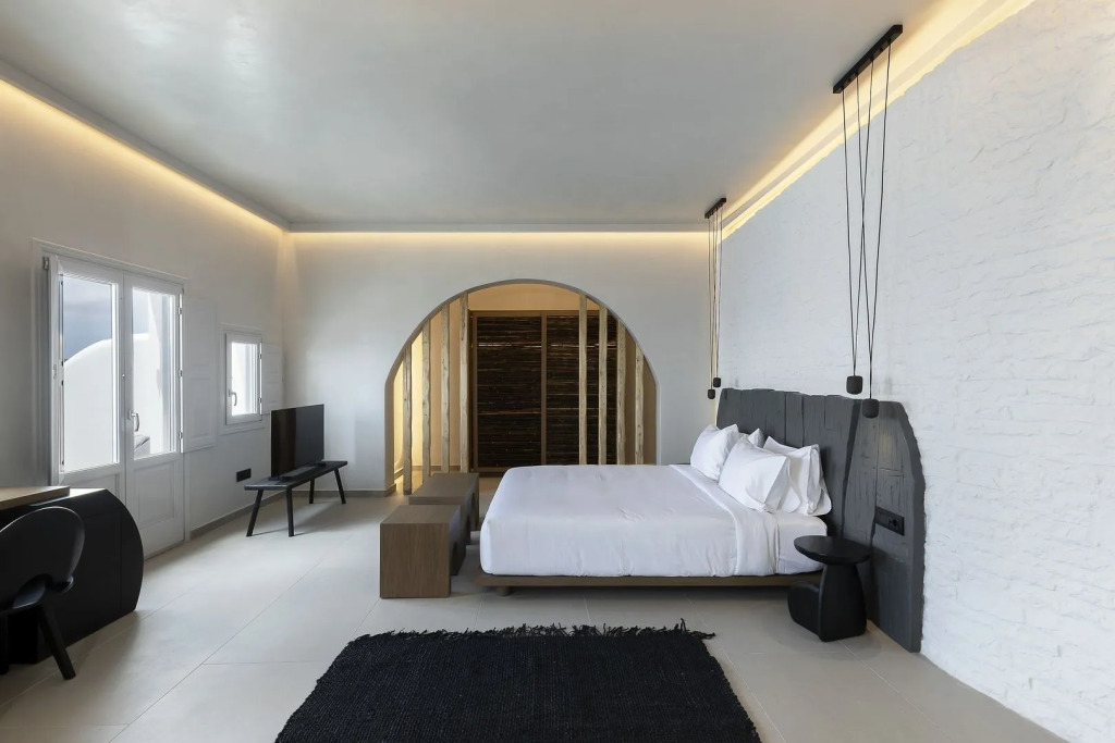 Hom Santorini