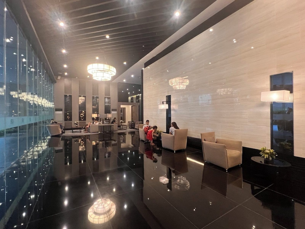 Makati Center Prime Accommodations