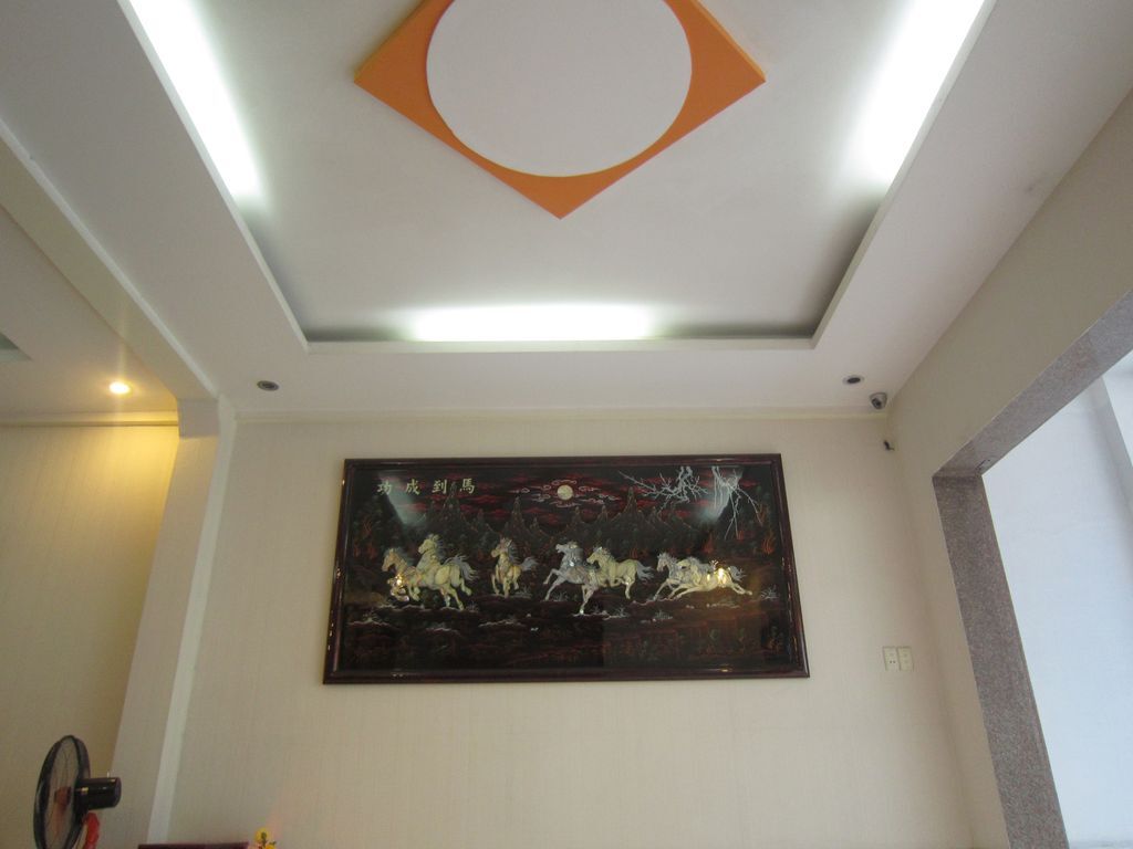 Hoang Phung Hotel - Tan Son Nhat Airport