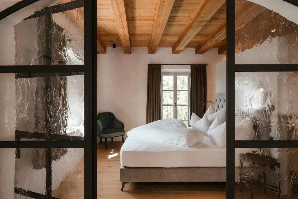 St. Vigilius modern historic apartments
