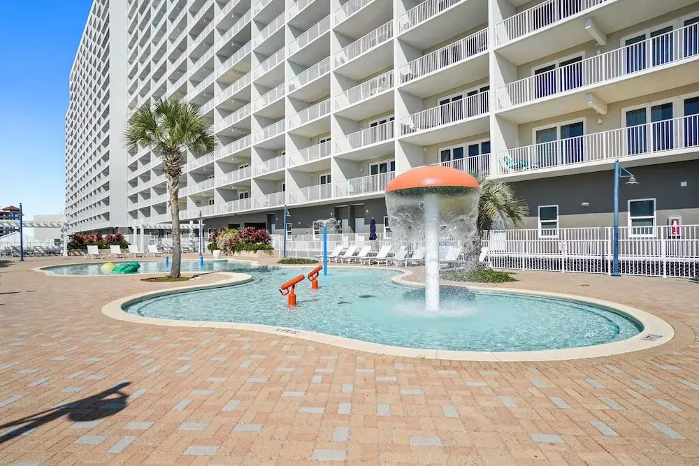 Laketown Wharf Resort by Panhandle Getaways