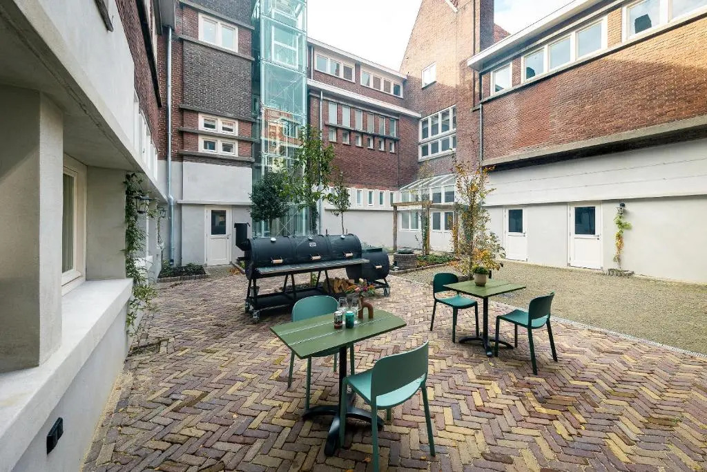 Stadsherberg Ald Weishoès - Hostel