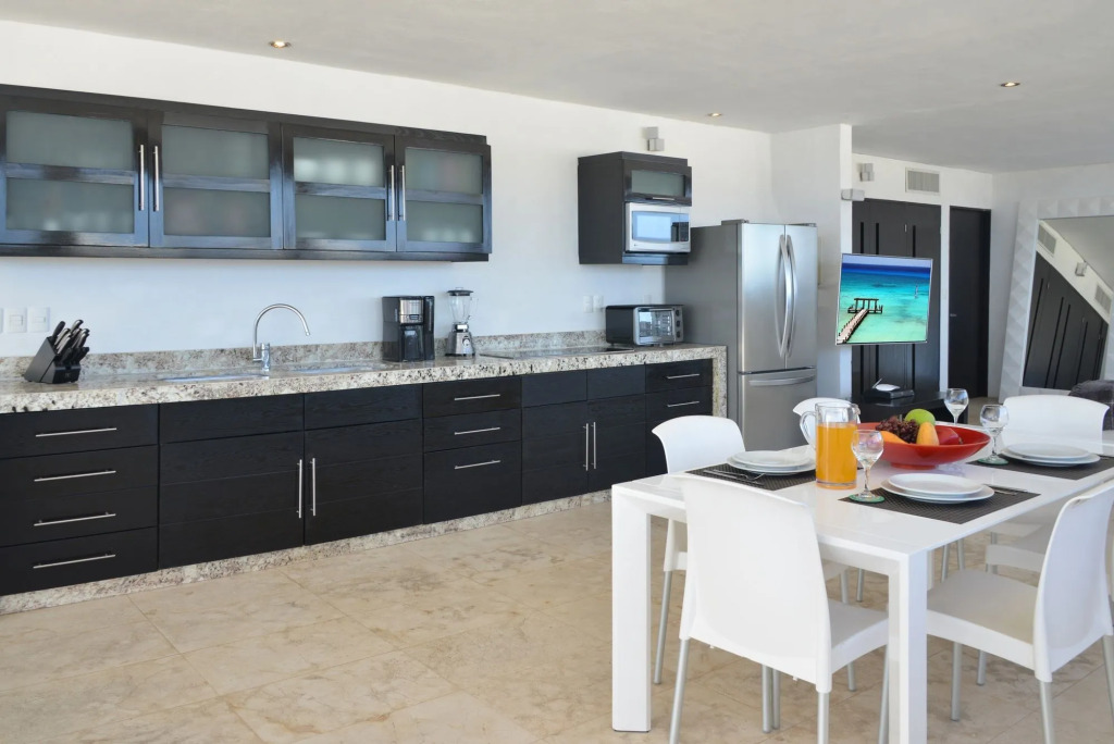 Magia Beachside Condo