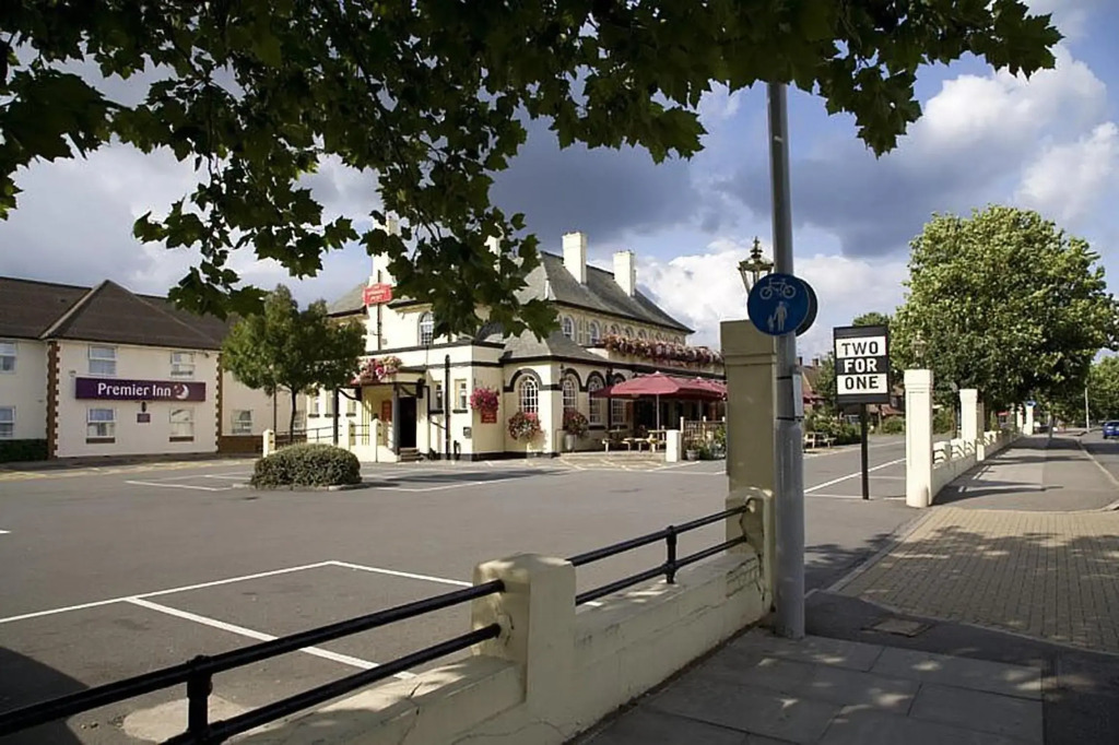 Premier Inn London Twickenham Stadium