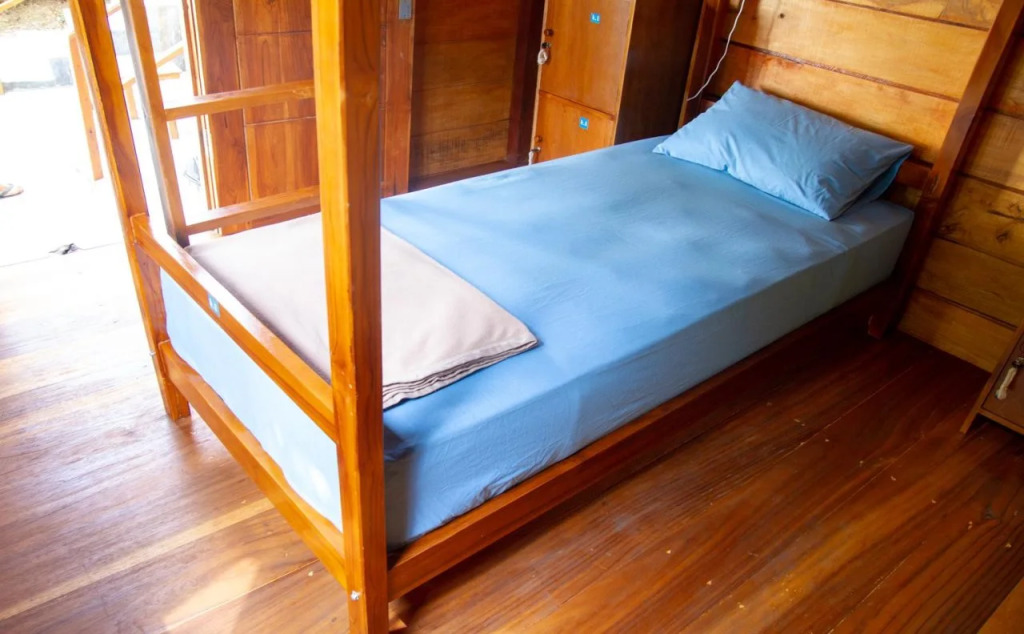 One Tree Hill - Hostel