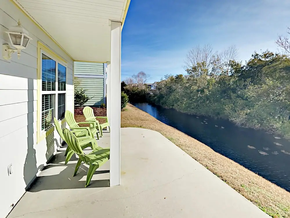 226 Georges Bay Rd Home 5 Bedrooms 4.5 Bathrooms Home