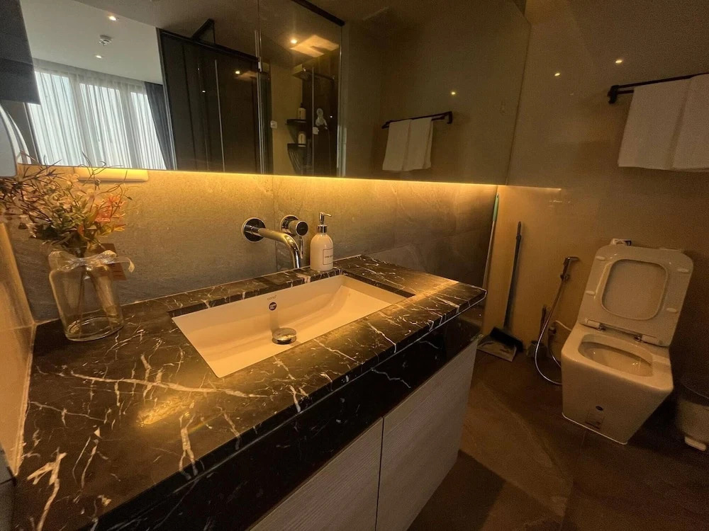 35th Floor Sea View Beauty